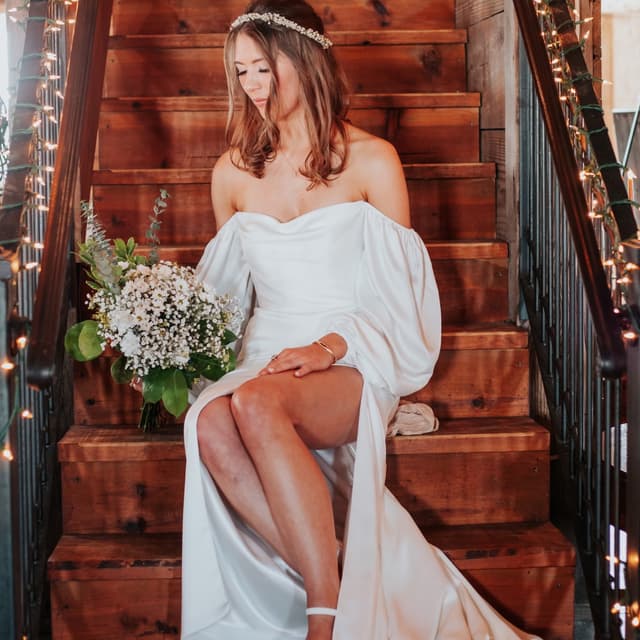 ✨Deluxe Bridal Glow Package✨ at Busy Mom Bronze in Rantoul, IL